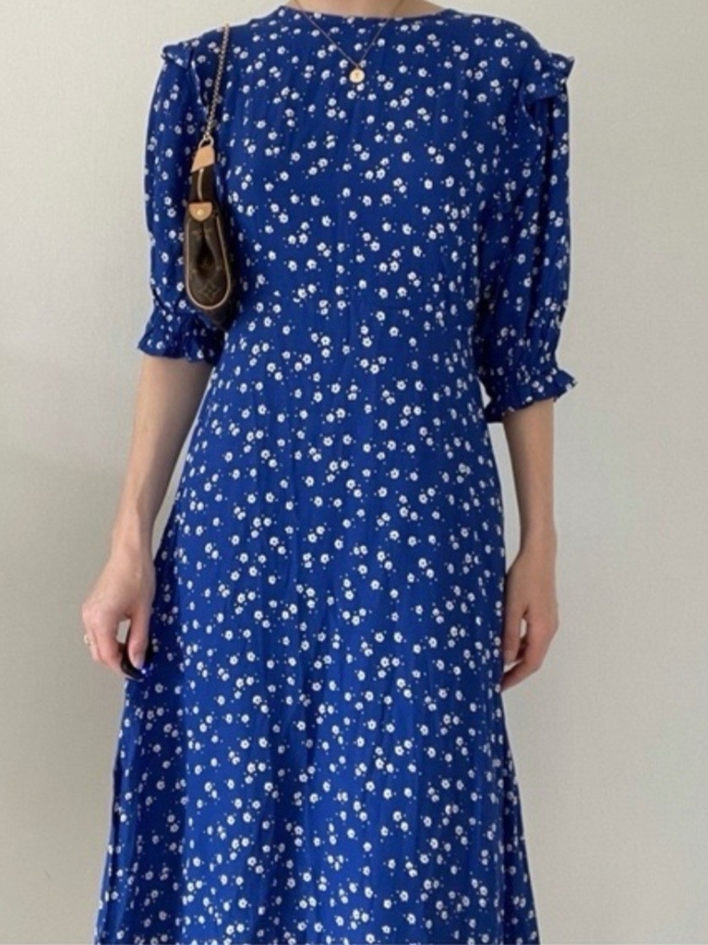 Faithfull the Brand Jean Marie Betina Print Blue Floral Midi Dress